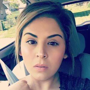 Meet your Posher, Dulce